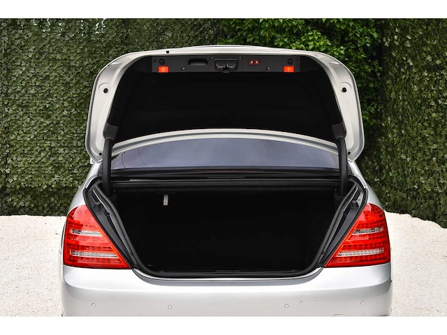 Mercedes-benz - 2011 - s550 sedan - 5,5 liter (5.461 cc) v8 - personenauto - afbeelding 50 van  76