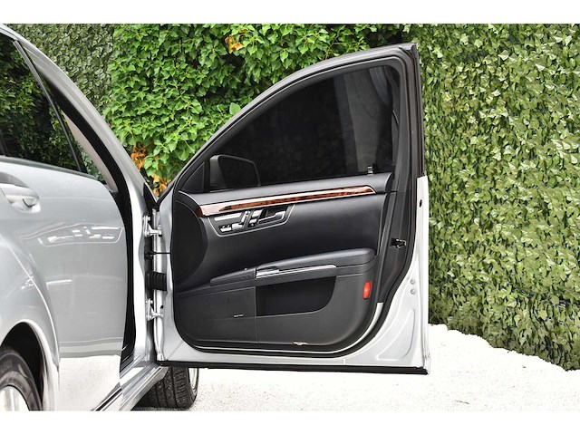 Mercedes-benz - 2011 - s550 sedan - 5,5 liter (5.461 cc) v8 - personenauto - afbeelding 57 van  76