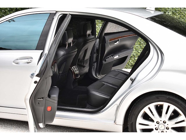 Mercedes-benz - 2011 - s550 sedan - 5,5 liter (5.461 cc) v8 - personenauto - afbeelding 63 van  76