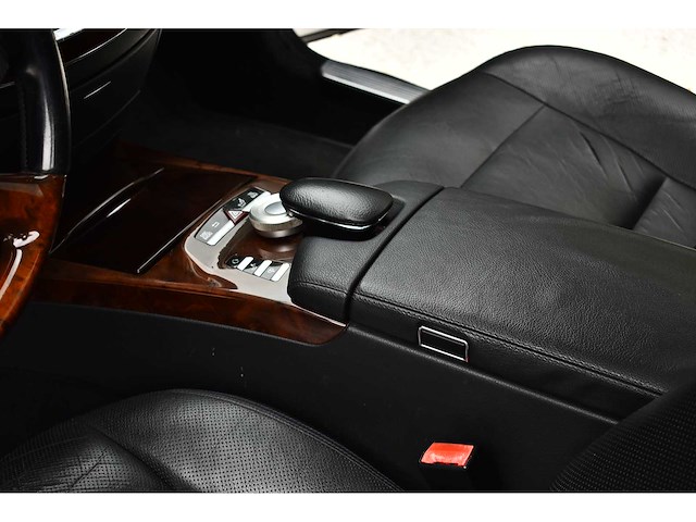 Mercedes-benz - 2011 - s550 sedan - 5,5 liter (5.461 cc) v8 - personenauto - afbeelding 75 van  76