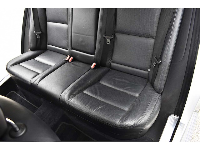 Mercedes-benz - 2011 - s550 sedan - 5,5 liter (5.461 cc) v8 - personenauto - afbeelding 60 van  83