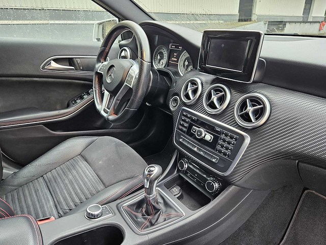 Mercedes-benz - 2012 - a-klasse - 180 ambition - kv-252-d - afbeelding 12 van  15
