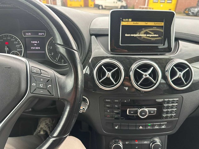 Mercedes-benz - 2012 - b-klasse - 180 ambition - personenauto - afbeelding 7 van  21