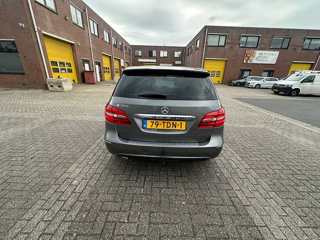 Mercedes-benz - 2012 - b-klasse - 180 ambition - personenauto - afbeelding 16 van  21