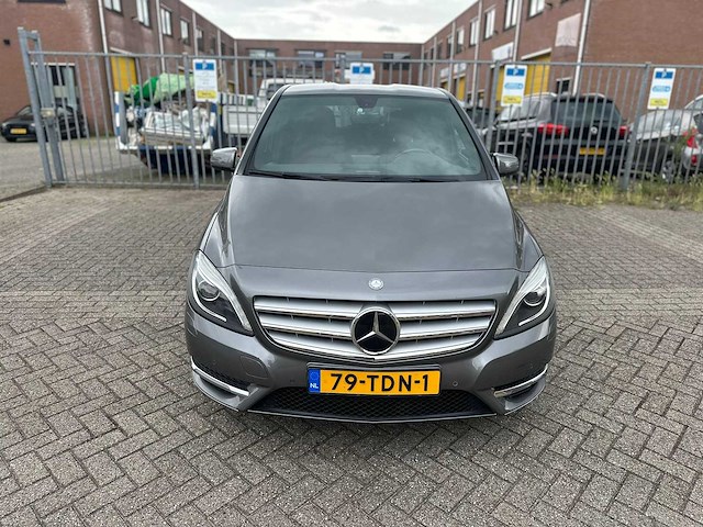Mercedes-benz - 2012 - b-klasse - 180 ambition - personenauto - afbeelding 20 van  21