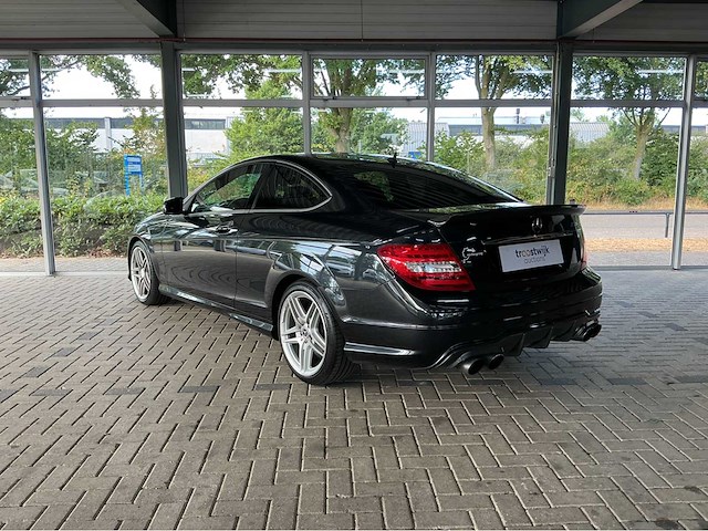 Mercedes-benz - 2012 - c-klasse coupé - 180 - personenauto - afbeelding 26 van  30