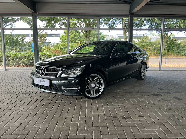Mercedes-benz - 2012 - c-klasse coupé - 180 - personenauto - afbeelding 1 van  30