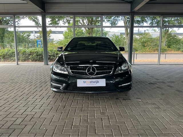 Mercedes-benz - 2012 - c-klasse coupé - 180 - personenauto - afbeelding 10 van  30