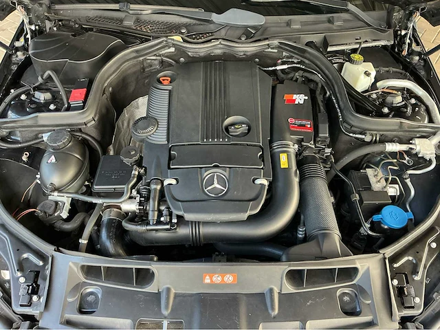 Mercedes-benz - 2012 - c-klasse coupé - 180 - personenauto - afbeelding 8 van  30