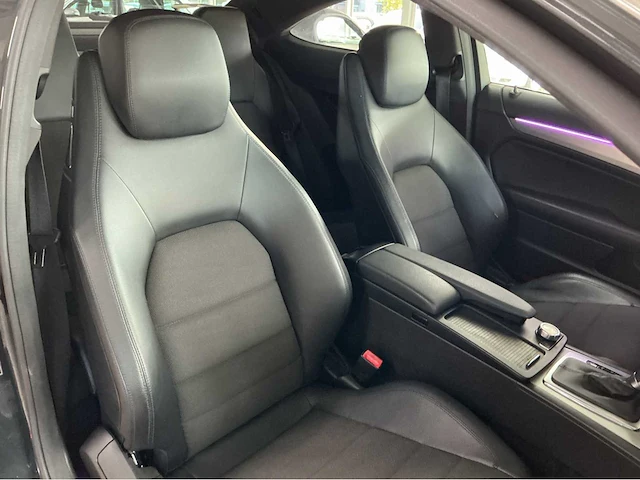 Mercedes-benz - 2012 - c-klasse coupé - 180 - personenauto - afbeelding 14 van  30