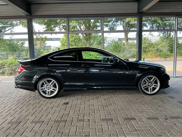 Mercedes-benz - 2012 - c-klasse coupé - 180 - personenauto - afbeelding 27 van  30