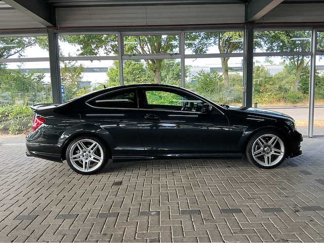 Mercedes-benz - 2012 - c-klasse coupé - 180 - personenauto - afbeelding 26 van  29