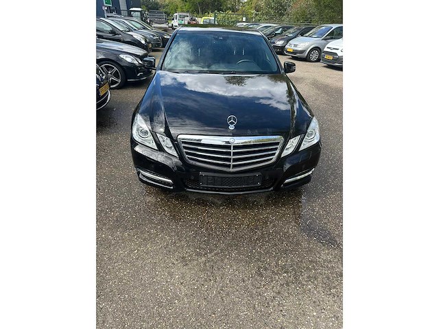 Mercedes-benz - 2012 - e-klasse - 350 cgi elegance - belgie - afbeelding 1 van  9