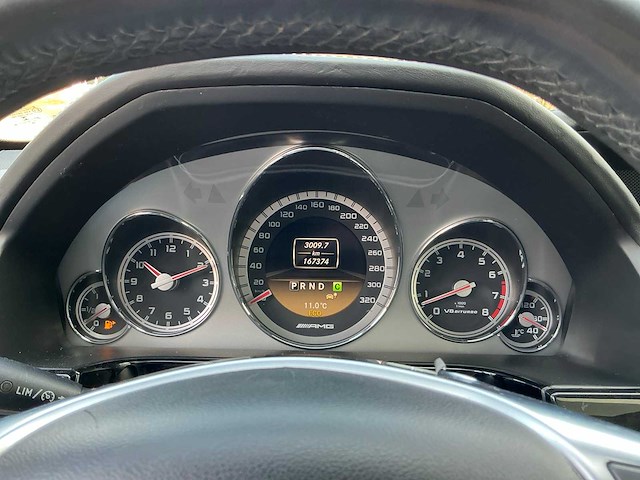 Mercedes-benz - 2012 - e-klasse - amg 63 - personenauto (10-zhz-5) - afbeelding 4 van  32