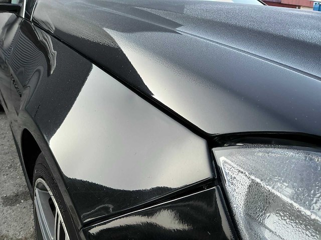 Mercedes-benz - 2012 - e-klasse - amg 63 - personenauto (10-zhz-5) - afbeelding 25 van  32