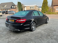 Mercedes-benz - 2012 - e-klasse - amg 63 - personenauto (10-zhz-5) - afbeelding 27 van  32
