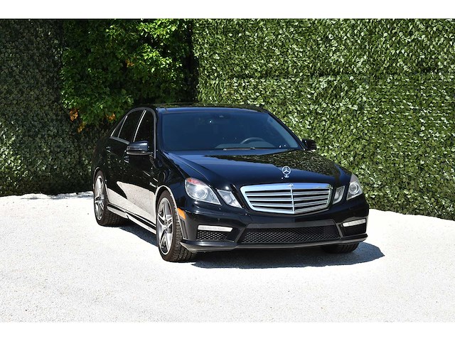 Mercedes-benz - 2012 - e63 amg - 5.5-liter (5.461 cc) biturbo v8 - btw auto - afbeelding 1 van  81