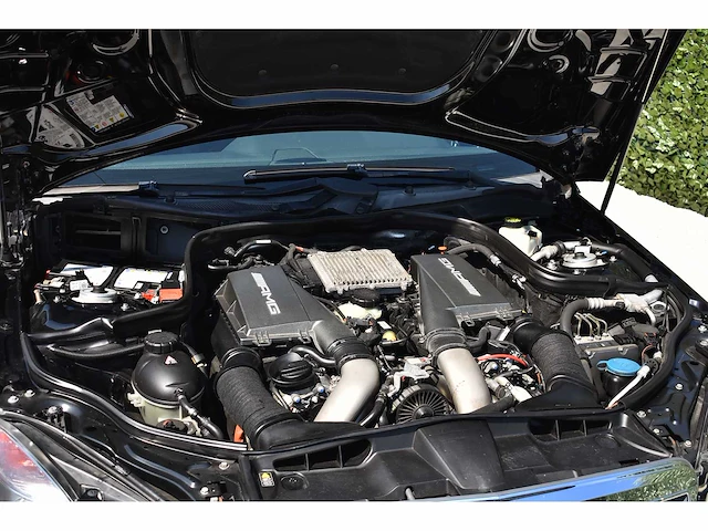 Mercedes-benz - 2012 - e63 amg - 5.5-liter (5.461 cc) biturbo v8 - btw auto - afbeelding 27 van  88