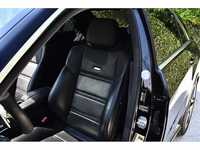 Mercedes-benz - 2012 - e63 amg - 5.5-liter (5.461 cc) biturbo v8 - btw auto - afbeelding 35 van  65