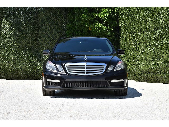 Mercedes-benz - 2012 - e63 amg - 5.5-liter (5.461 cc) biturbo v8 - btw auto - afbeelding 11 van  88