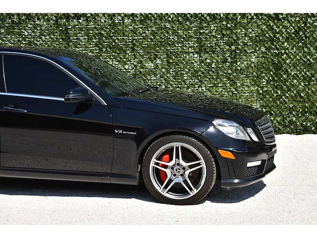 Mercedes-benz - 2012 - e63 amg - 5.5-liter (5.461 cc) biturbo v8 - btw auto - afbeelding 8 van  88