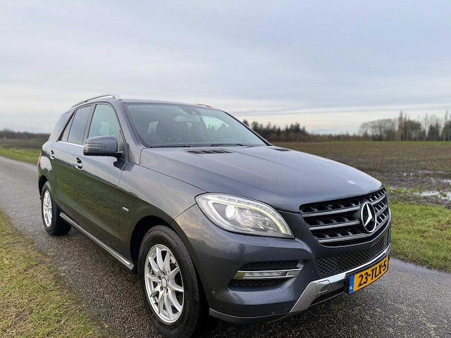 Mercedes-benz - 2012 - m-klasse - 350 bluetec - 23-tlx-5 - afbeelding 5 van  15