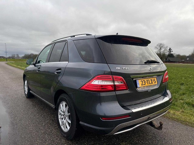 Mercedes-benz - 2012 - m-klasse - 350 bluetec - 23-tlx-5 - afbeelding 8 van  9