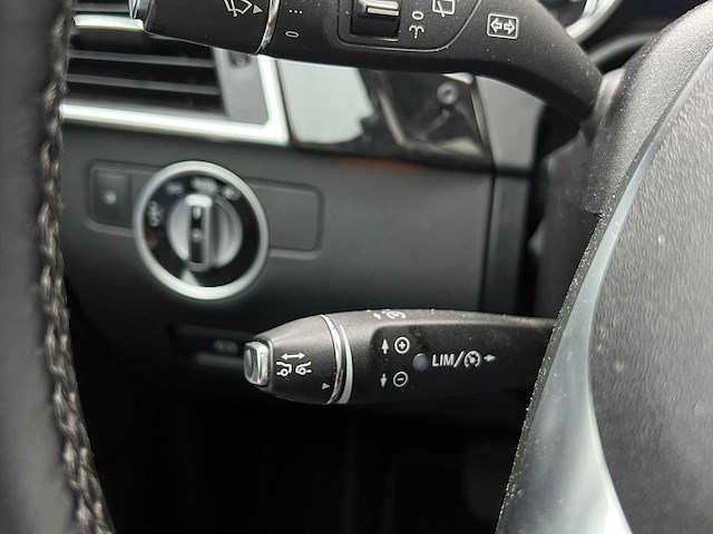 Mercedes-benz - 2012 - m-klasse - 350 bluetec - sh-935-p - afbeelding 3 van  18