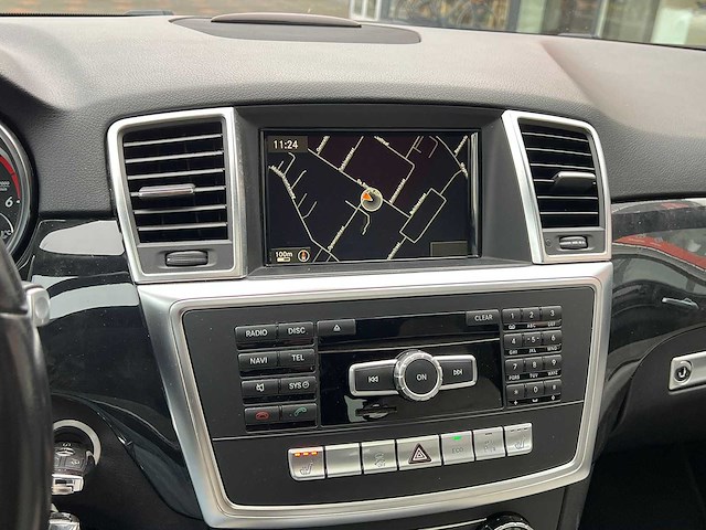 Mercedes-benz - 2012 - m-klasse - 350 bluetec - sh-935-p - afbeelding 7 van  18