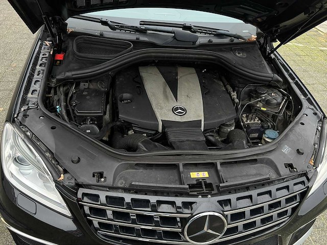 Mercedes-benz - 2012 - m-klasse - 350 bluetec - sh-935-p - afbeelding 16 van  18