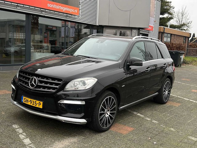 Mercedes-benz - 2012 - m-klasse - 350 bluetec - sh-935-p - afbeelding 1 van  18