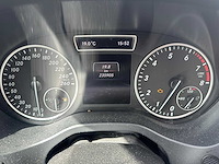 Mercedes-benz - 2013 - a-klasse - 180 - personenauto - afbeelding 6 van  21