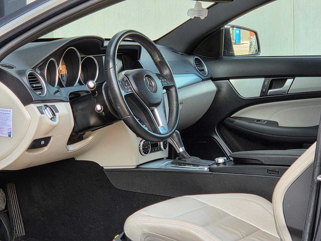 Mercedes-benz - 2013 - c-klasse coupé - 200 - hf-278-f - personenauto - afbeelding 2 van  34