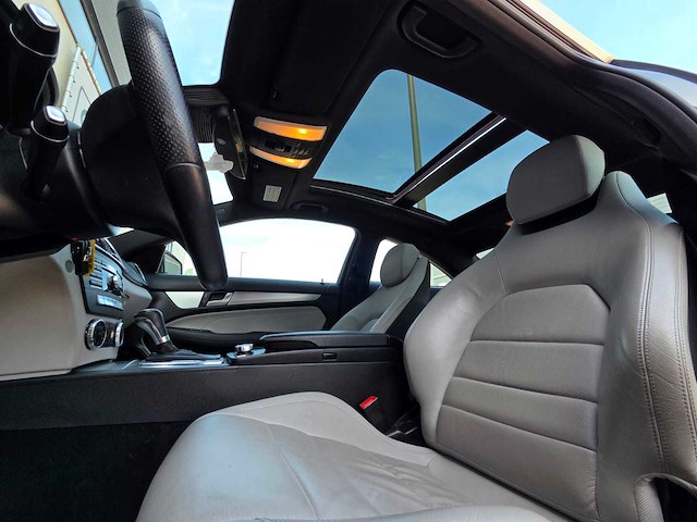 Mercedes-benz - 2013 - c-klasse coupé - 200 - hf-278-f - personenauto - afbeelding 4 van  34