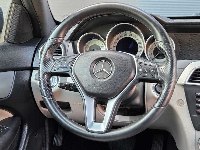 Mercedes-benz - 2013 - c-klasse coupé - 200 - hf-278-f - personenauto - afbeelding 6 van  34