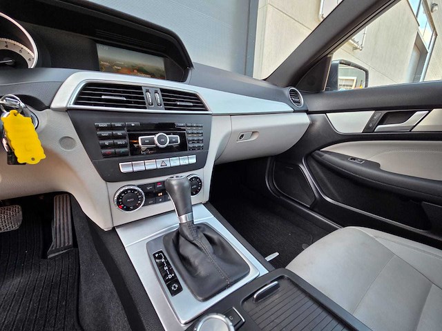 Mercedes-benz - 2013 - c-klasse coupé - 200 - hf-278-f - personenauto - afbeelding 14 van  34