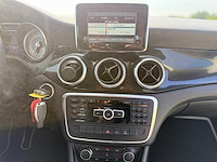 Mercedes-benz - 2013 - cla-klasse - 180 blueeff. edition - 1-srf-77 - personenauto - afbeelding 4 van  12