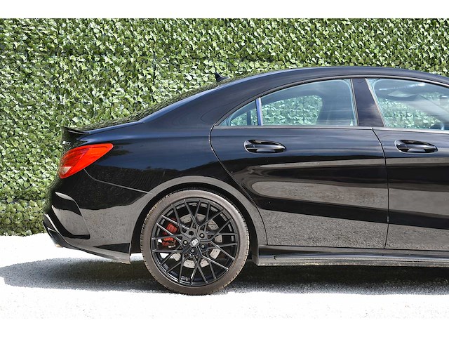Mercedes-benz - 2014 - cla 45 amg - 2.0 viercilinder turbomotor - btw auto - afbeelding 11 van  79