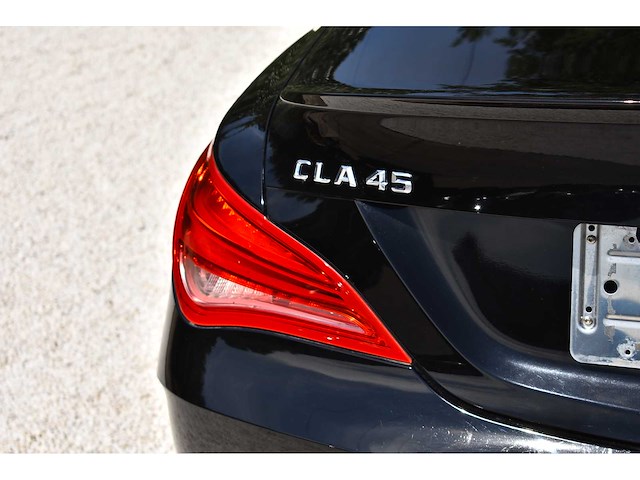 Mercedes-benz - 2014 - cla 45 amg - 2.0 viercilinder turbomotor - btw auto - afbeelding 48 van  79