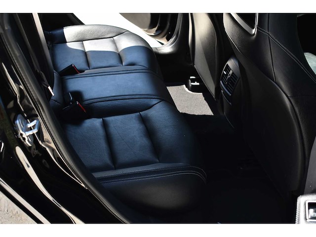 Mercedes-benz - 2014 - cla 45 amg - 2.0 viercilinder turbomotor - btw auto - afbeelding 56 van  79