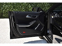 Mercedes-benz - 2014 - cla 45 amg - 2.0 viercilinder turbomotor - btw auto - afbeelding 67 van  79