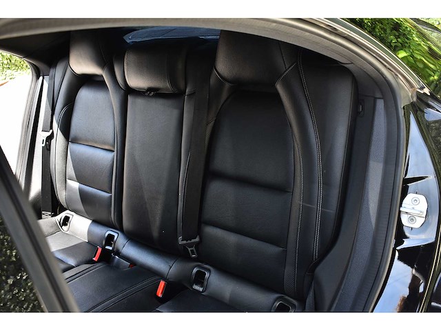 Mercedes-benz - 2014 - cla 45 amg - 2.0 viercilinder turbomotor - btw auto - afbeelding 35 van  79