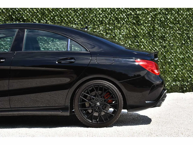 Mercedes-benz - 2014 - cla 45 amg - 2.0 viercilinder turbomotor - btw auto - afbeelding 13 van  79