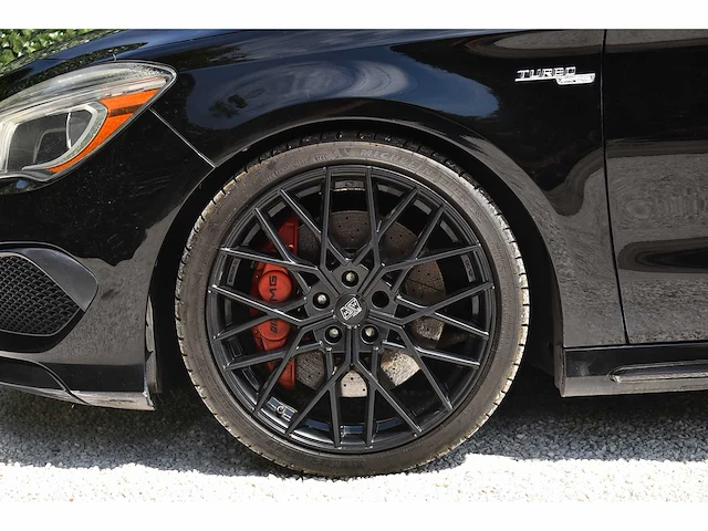 Mercedes-benz - 2014 - cla 45 amg - 2.0 viercilinder turbomotor - btw auto - afbeelding 20 van  79