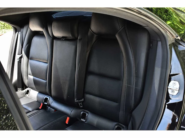 Mercedes-benz - 2014 - cla 45 amg - 2.0 viercilinder turbomotor - btw auto - afbeelding 35 van  79