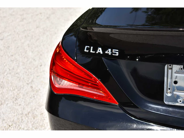 Mercedes-benz - 2014 - cla 45 amg - 2.0 viercilinder turbomotor - btw auto - afbeelding 44 van  79