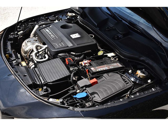 Mercedes-benz - 2014 - cla 45 amg - 2.0 viercilinder turbomotor - btw auto - afbeelding 30 van  79