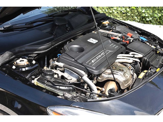Mercedes-benz - 2014 - cla 45 amg - 2.0 viercilinder turbomotor - btw auto - afbeelding 31 van  79