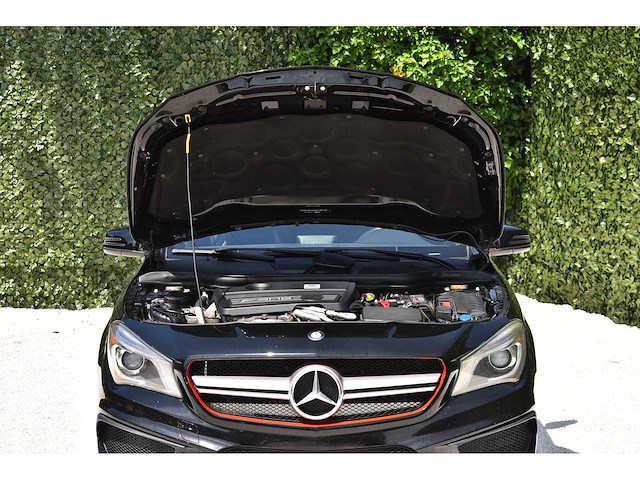 Mercedes-benz - 2014 - cla 45 amg - 2.0 viercilinder turbomotor - btw auto - afbeelding 55 van  79