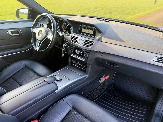 Mercedes-benz - 2014 - e-klasse estate - 200 amb. avantgarde - k-233-sp - afbeelding 11 van  11
